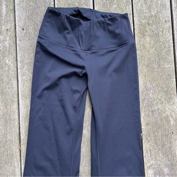 Black Leggings Flared Yoga Pant Size Small - Picture 2 of 7